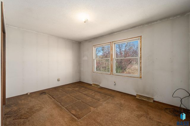 27601 473rd Ave Avenue, Worthing, SD 57077