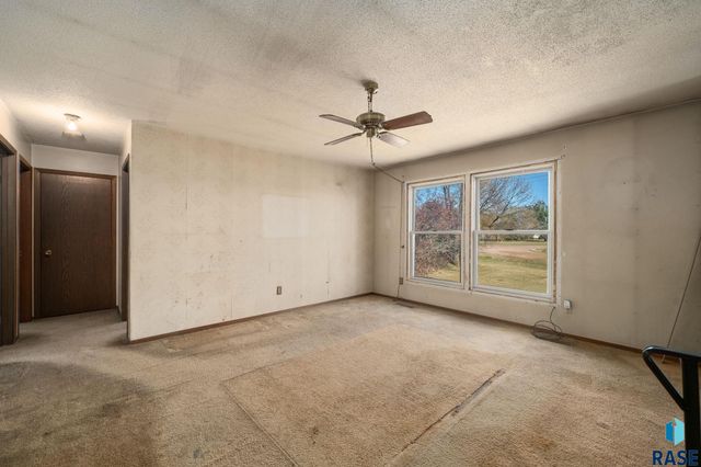 27601 473rd Ave Avenue, Worthing, SD 57077