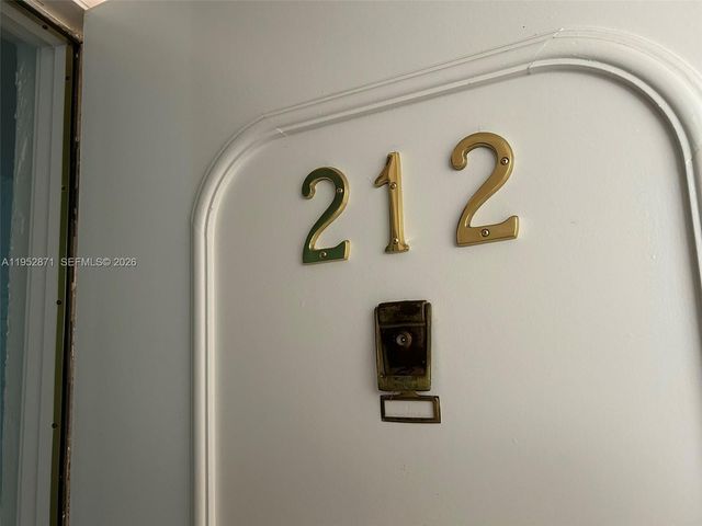 5640 SW 3rd Pl 212, Margate, FL 33068