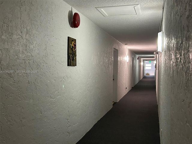 5640 SW 3rd Pl 212, Margate, FL 33068