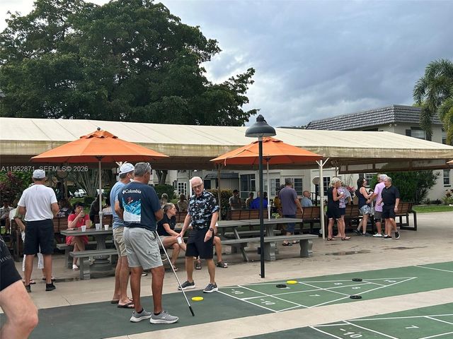 5640 SW 3rd Pl 212, Margate, FL 33068