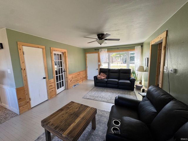 2787 southway, Rochester, IN 46975