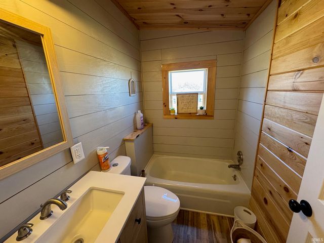 2787 southway, Rochester, IN 46975