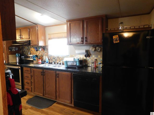 138 White Dove Lane, Gilbertsville, KY 42044