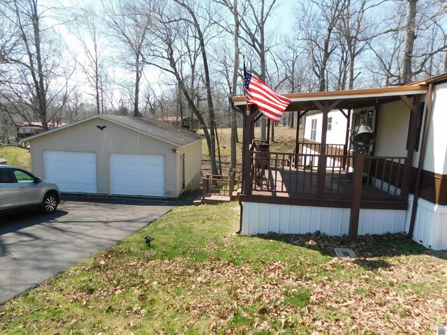 138 White Dove Lane, Gilbertsville, KY 42044