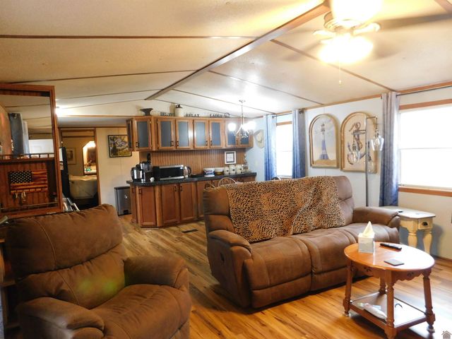 138 White Dove Lane, Gilbertsville, KY 42044