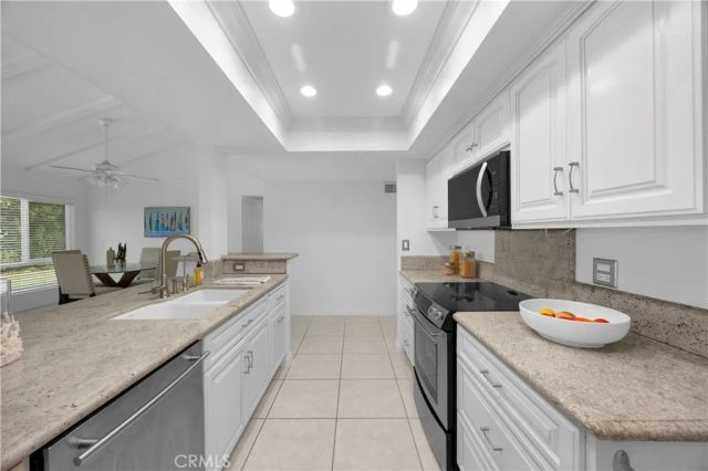 4183 Paseo De Plata, Cypress, CA 90630