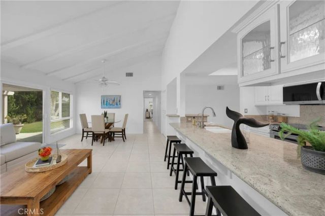 4183 Paseo De Plata, Cypress, CA 90630