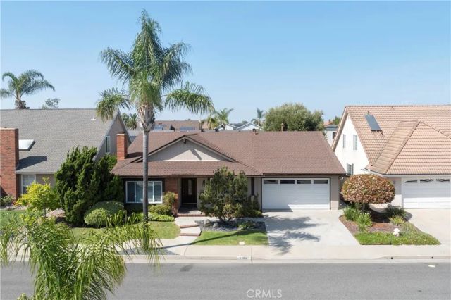 4183 Paseo De Plata, Cypress, CA 90630