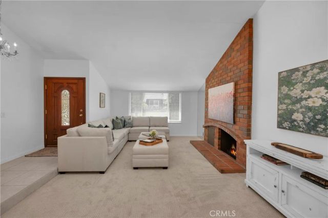 4183 Paseo De Plata, Cypress, CA 90630