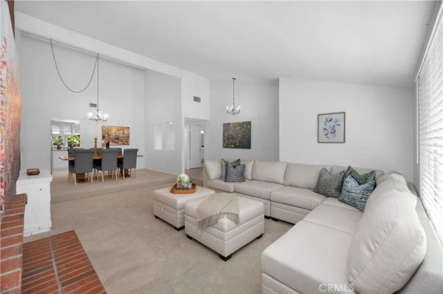 4183 Paseo De Plata, Cypress, CA 90630