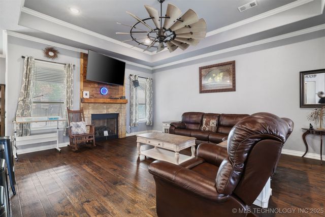 212 Paris Avenue, Durant, OK 74701