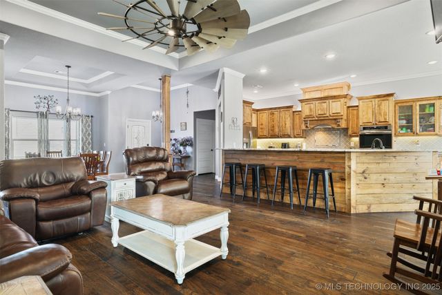 212 Paris Avenue, Durant, OK 74701