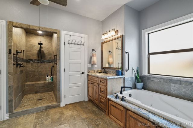 212 Paris Avenue, Durant, OK 74701