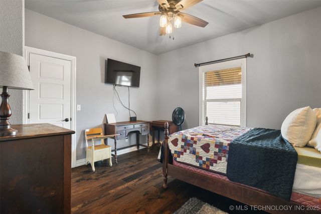 212 Paris Avenue, Durant, OK 74701