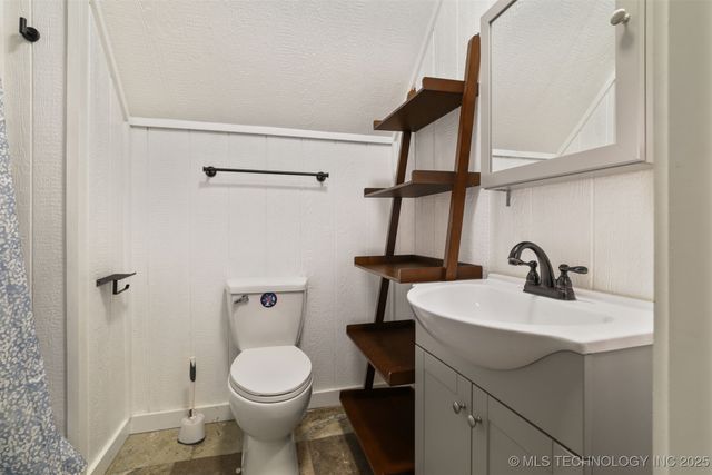 212 Paris Avenue, Durant, OK 74701