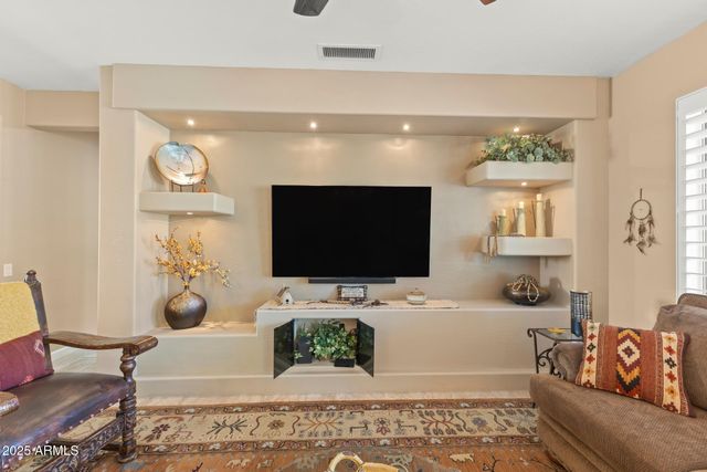 17824 W CALISTOGA Drive, Surprise, AZ 85387