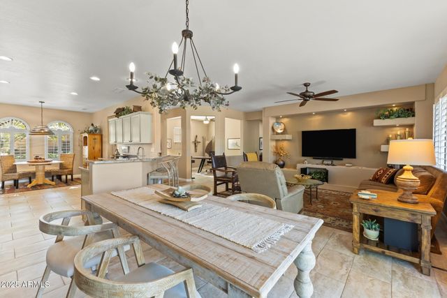 17824 W CALISTOGA Drive, Surprise, AZ 85387