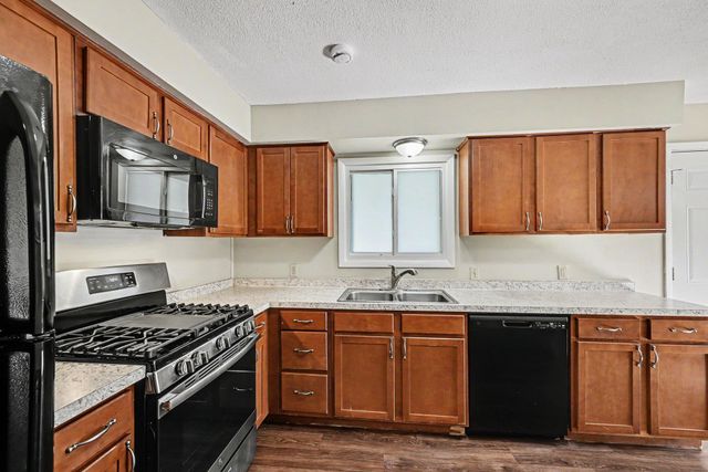 401 42nd Avenue NE, Minneapolis, MN 55421