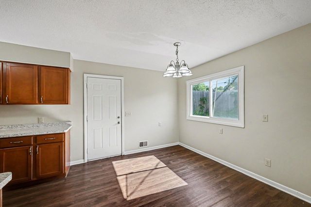 401 42nd Avenue NE, Minneapolis, MN 55421