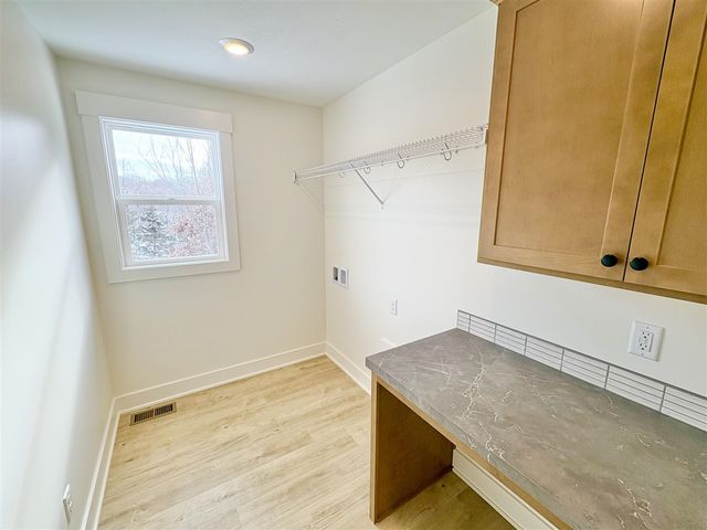 5940 Valley Point Drive, Caledonia, MI 49316