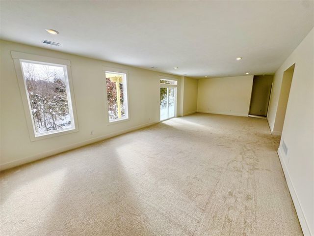 5940 Valley Point Drive, Caledonia, MI 49316