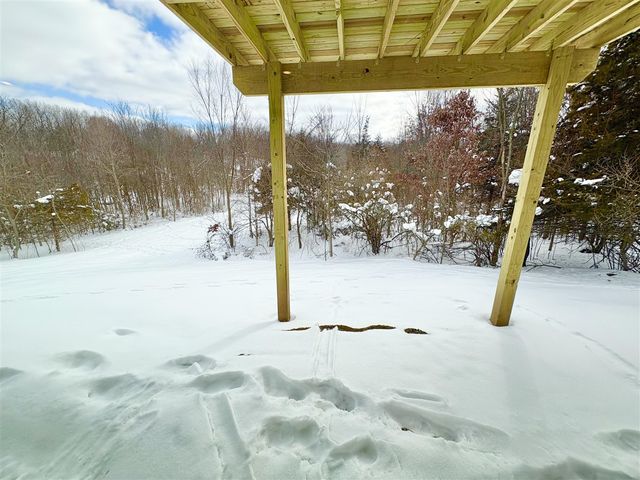 5940 Valley Point Drive, Caledonia, MI 49316