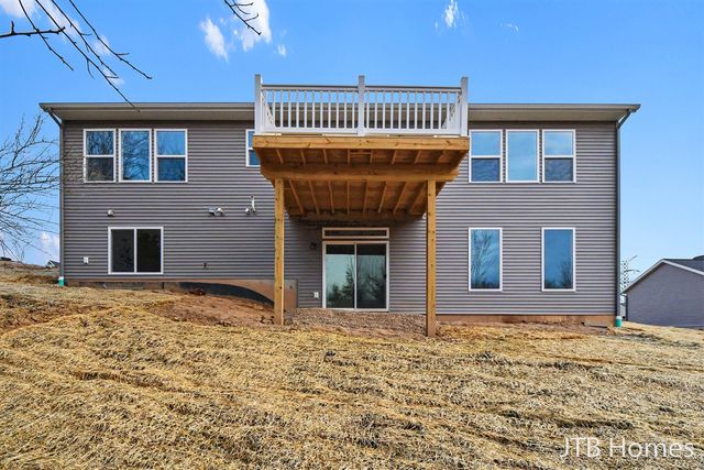 5940 Valley Point Drive, Caledonia, MI 49316