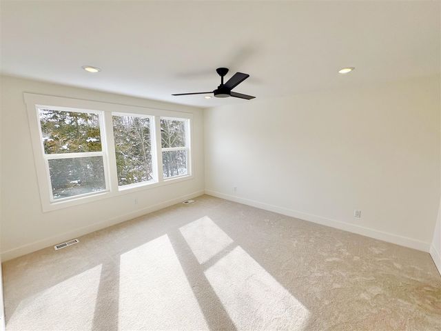 5940 Valley Point Drive, Caledonia, MI 49316