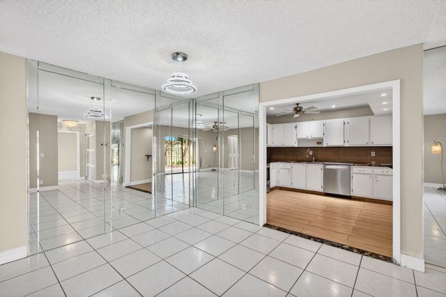 714 NW 27th Avenue C, Delray Beach, FL 33445