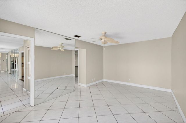 714 NW 27th Avenue C, Delray Beach, FL 33445