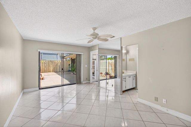 714 NW 27th Avenue C, Delray Beach, FL 33445