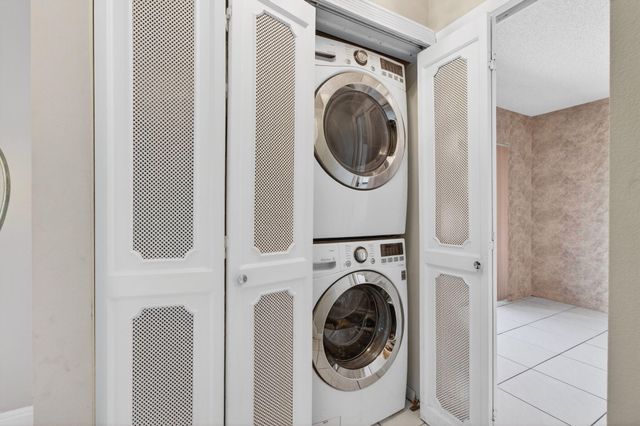 714 NW 27th Avenue C, Delray Beach, FL 33445