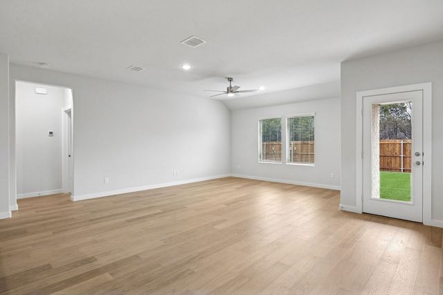 444 Hundred Acre Drive, Waxahachie, TX 75165