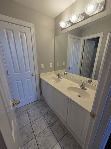 315 Shadow Creek Dr, Brentwood, TN 37027