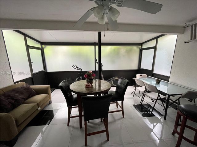 8951 SW 16th St, Boca Raton, FL 33433