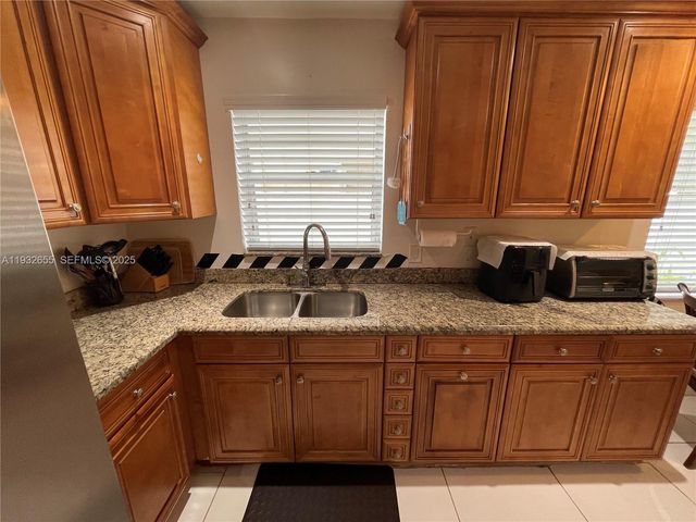 8951 SW 16th St, Boca Raton, FL 33433