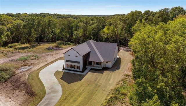 5116 Joe Lane, Rogers, AR 72756