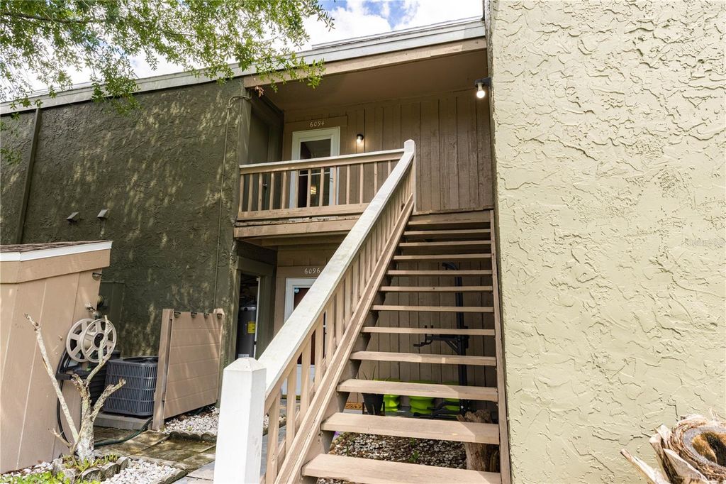 6094 PEREGRINE AVENUE 16C, Orlando, FL 32819
