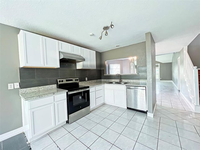 13546 Portobello Drive, Houston, TX 77083