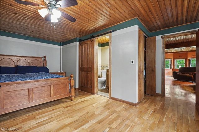 1911 Oriel Rogers Road, Girard, OH 44420