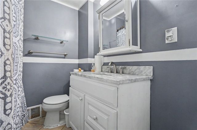 1911 Oriel Rogers Road, Girard, OH 44420