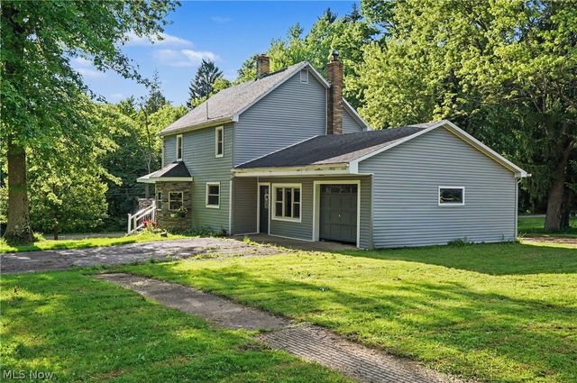 1911 Oriel Rogers Road, Girard, OH 44420