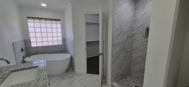 7000 Bentley Avenue, Fort Worth, TX 76137