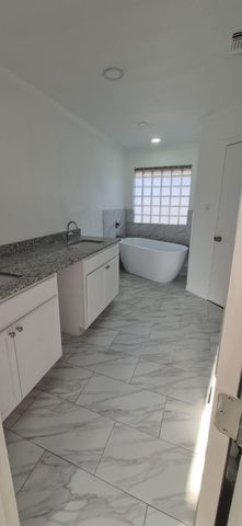 7000 Bentley Avenue, Fort Worth, TX 76137