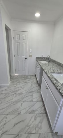 7000 Bentley Avenue, Fort Worth, TX 76137