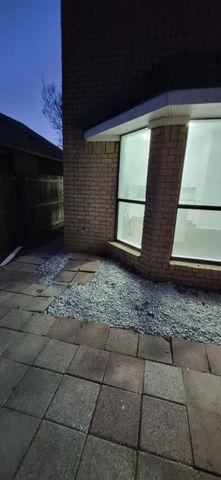 7000 Bentley Avenue, Fort Worth, TX 76137