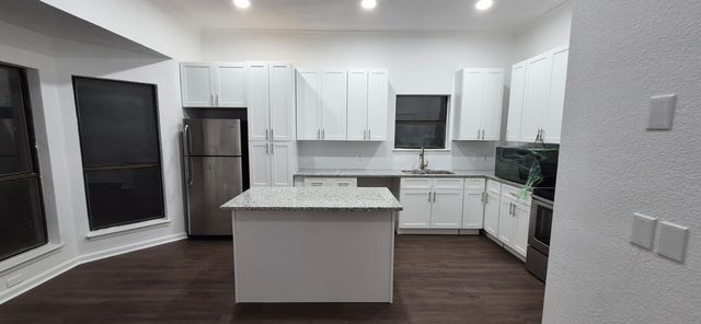 7000 Bentley Avenue, Fort Worth, TX 76137