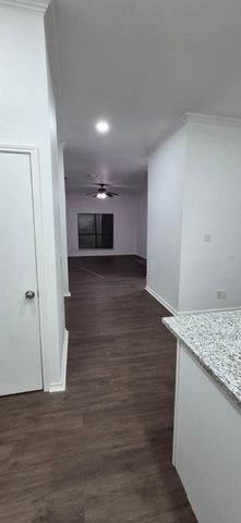 7000 Bentley Avenue, Fort Worth, TX 76137