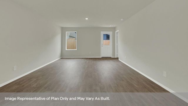 101 HOWARD DR, Maxwell, TX 78656